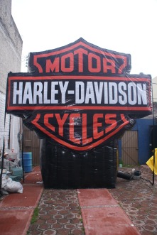 inflable logotipo Harley- Davidson